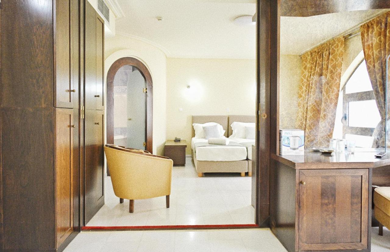 New Times Home & Hotels Near Metro Station Athens Center المظهر الخارجي الصورة
