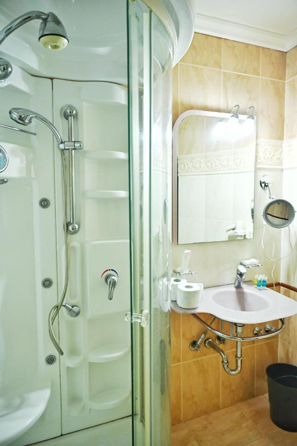 New Times Home & Hotels Near Metro Station Athens Center المظهر الخارجي الصورة